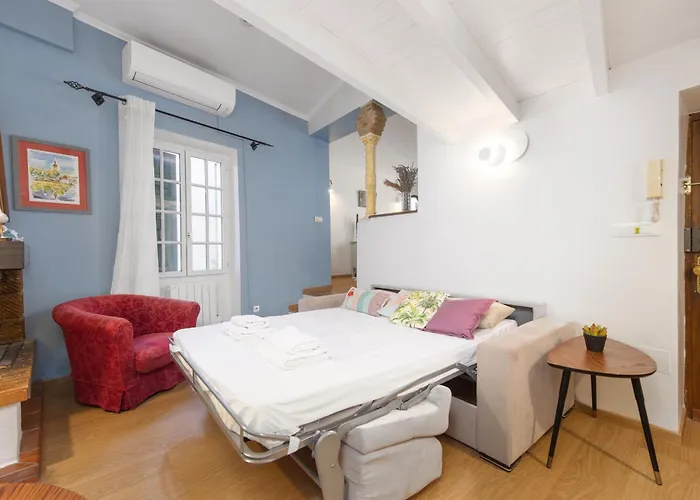 3 Pieces Avec Terrase - Vieille Μεντόν